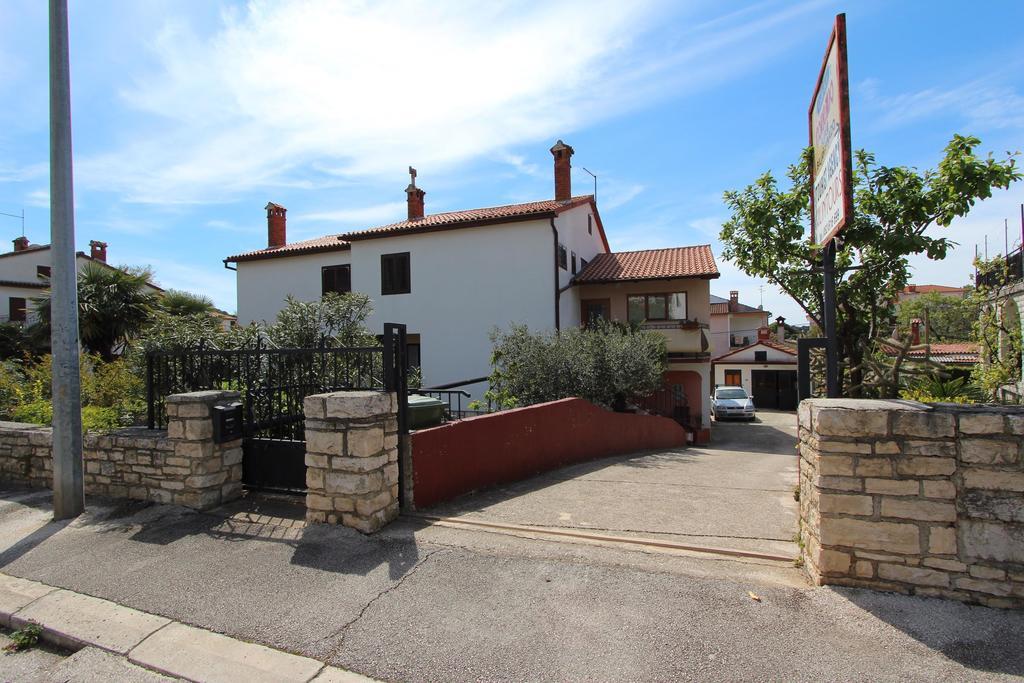 Apartments And Room Silvana Rovinj Ngoại thất bức ảnh
